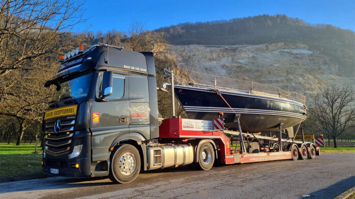 yacht transport lkw